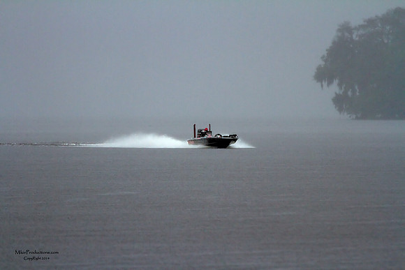 Bassmaster pro fishing